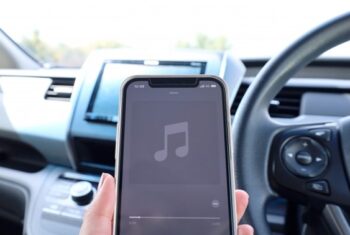 車とスマホをBluetoothで接続する方法は？ 音楽を手軽に再生！